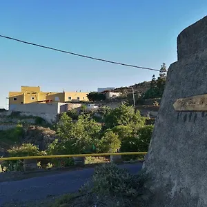  Летний дом Village. Tony Frias. Испания